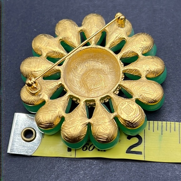 RARE! Vintage Givenchy flower brooch - Picture 4 of 6